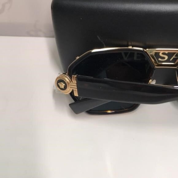 NEW AUTHENTIC Versace Black and Gold Sunglasses. VE2228 - Picture 3 of 13